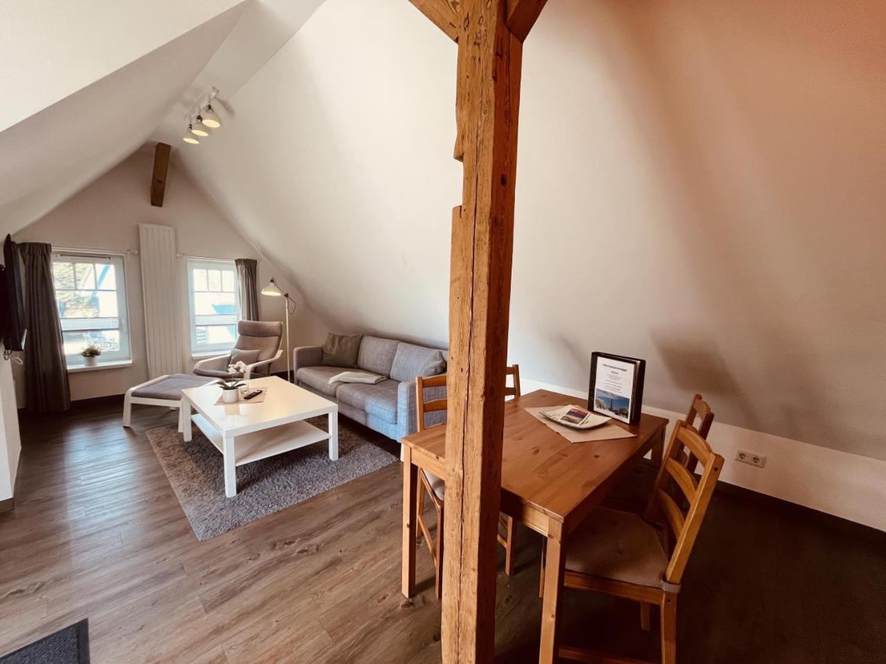 De Luette Leive In Apartment